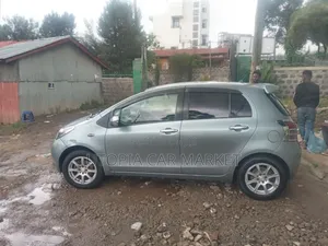 Toyota Yaris 2007 Silver