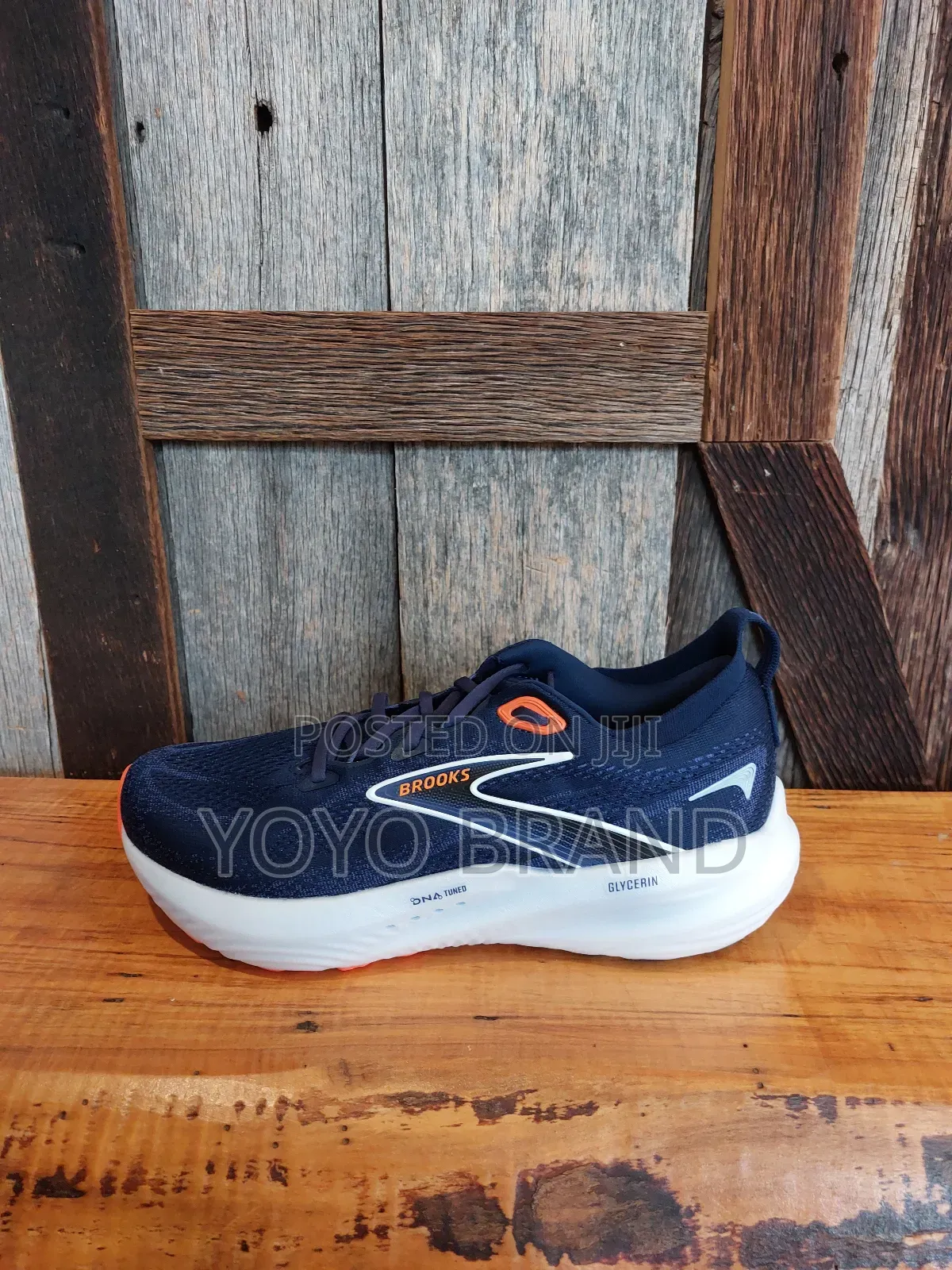 Brooks Glycerin 22 Blue Road Running Fashion Sneaker