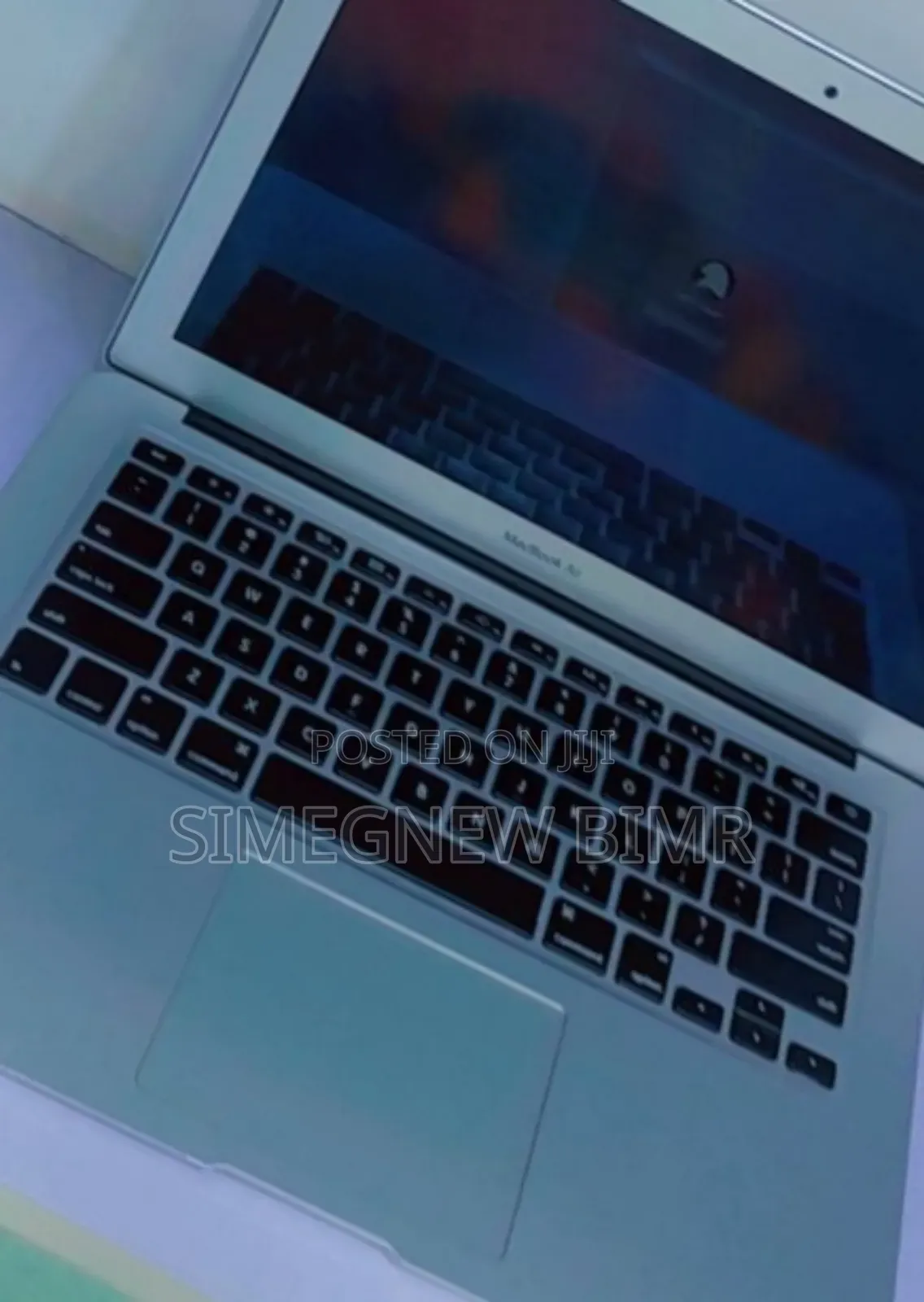 New Laptop Apple MacBook Air 2017 8GB Intel Core I5 SSD 128GB