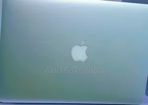 New Laptop Apple MacBook Air 2017 8GB Intel Core I5 SSD 128GB