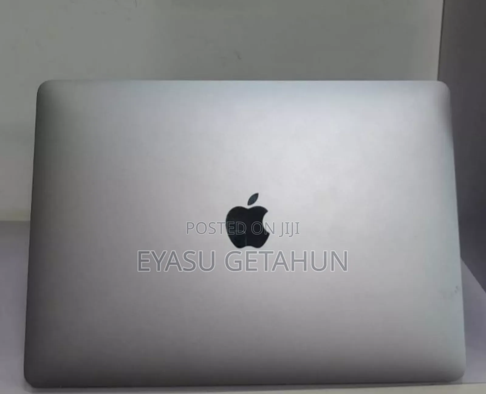 New Laptop Apple MacBook Pro 2017 8GB Intel Core I5 SSD 128GB