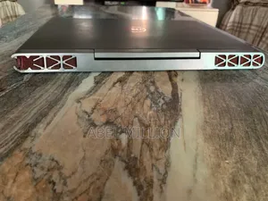 Laptop Dell Inspiron 15 16GB Intel Core I5 HDD+SSD 1T