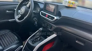 Toyota Raize 2023 Silver