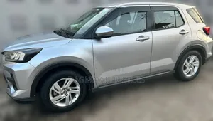 Toyota Raize 2023 Silver