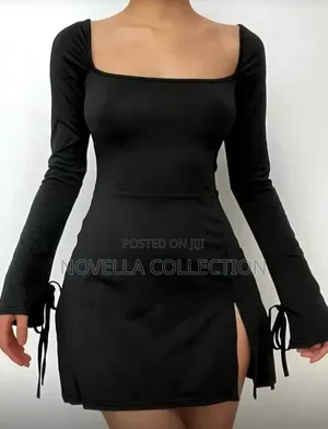 Photo - Black Long-Sleeved Bodycon Slit Hem Bodycon Dress Fall Cloth for Women