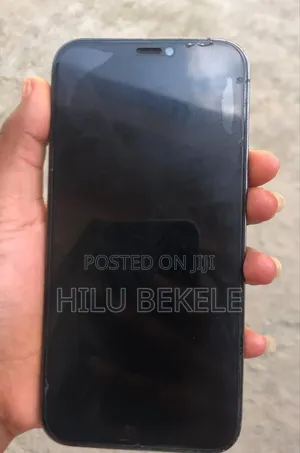 Photo - Apple iPhone 12 Pro 128 GB Gray