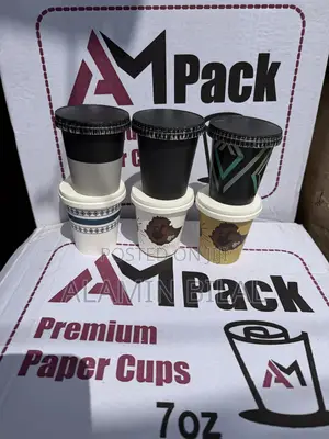 Photo - Paper Cup With Paper Lid