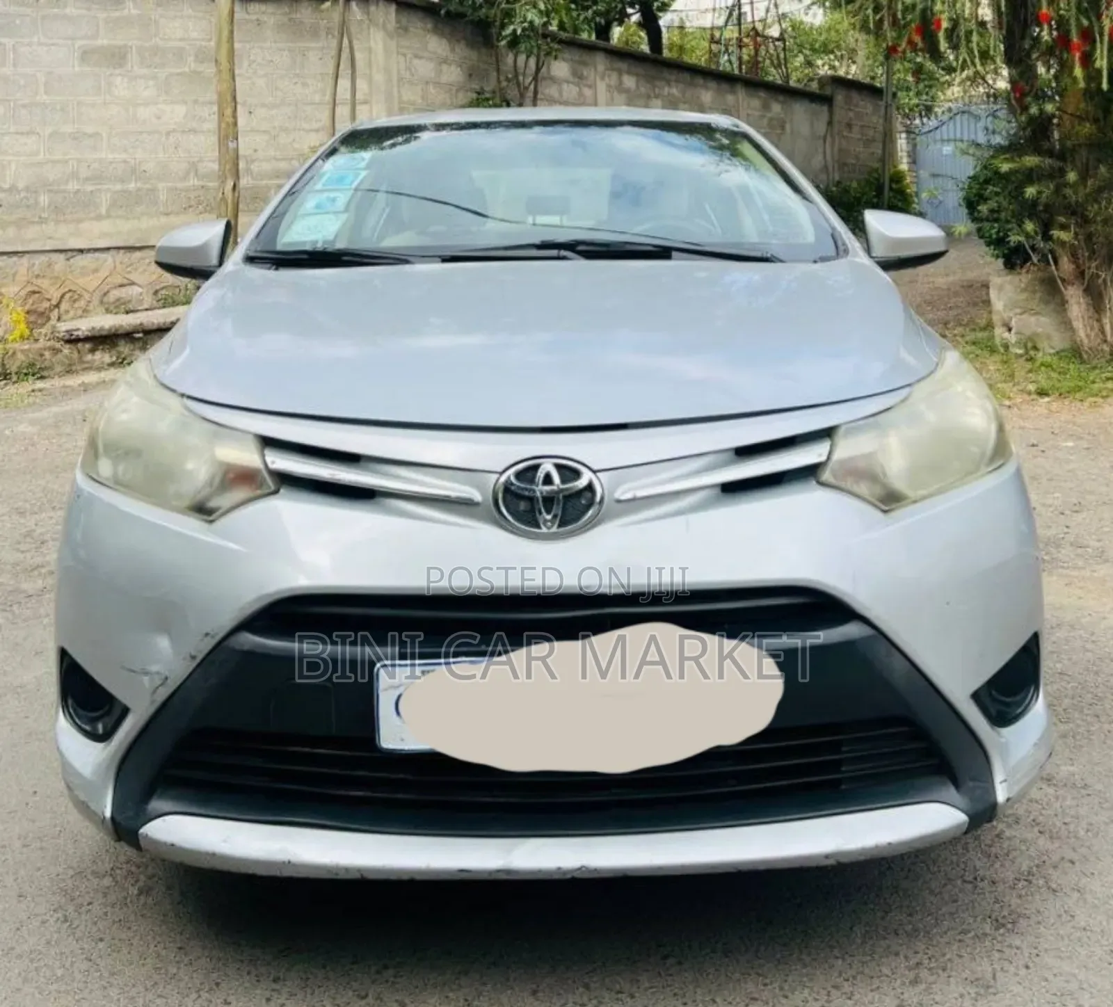 Toyota Yaris 2014 Silver