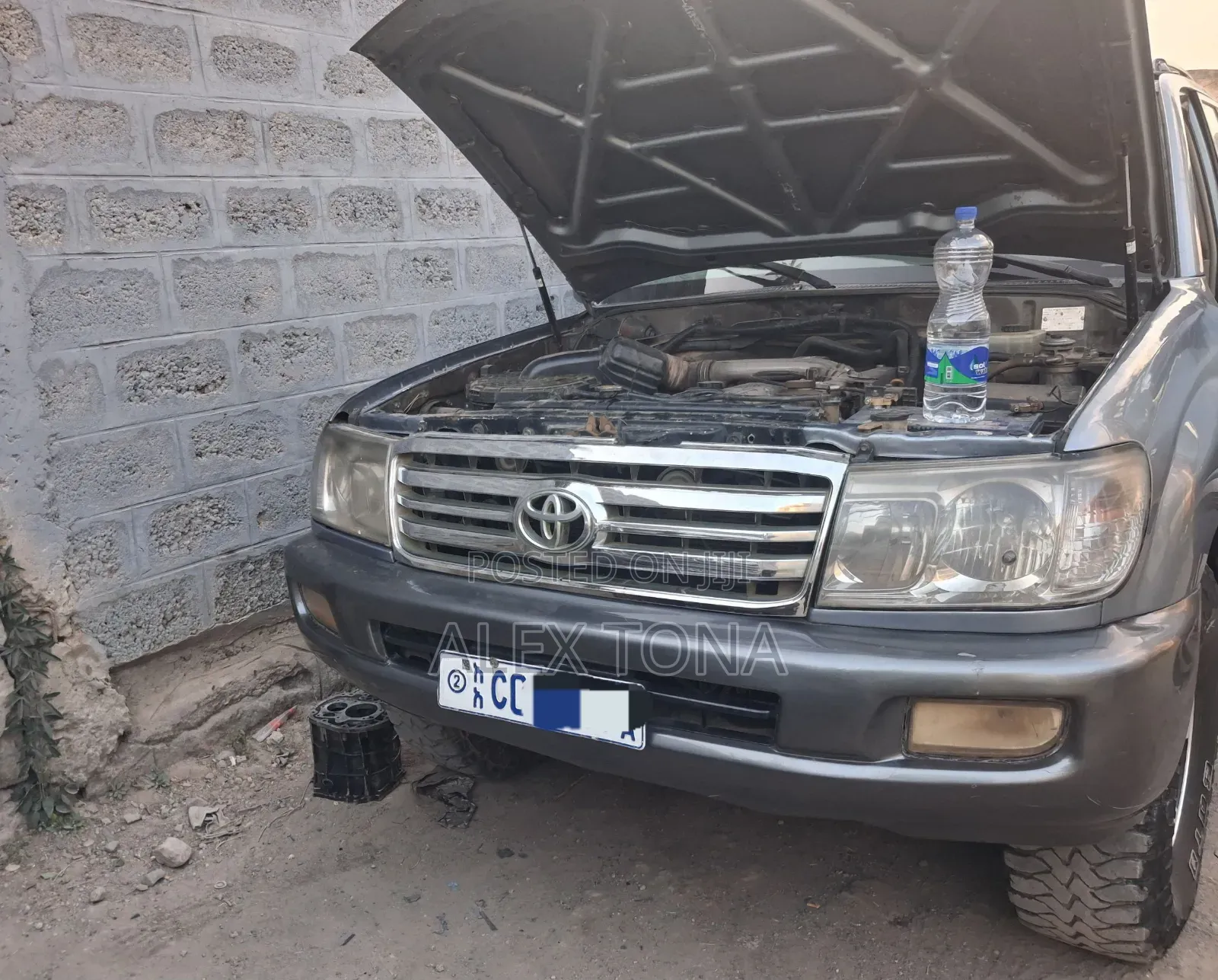 Toyota Land Cruiser 2003 Gray