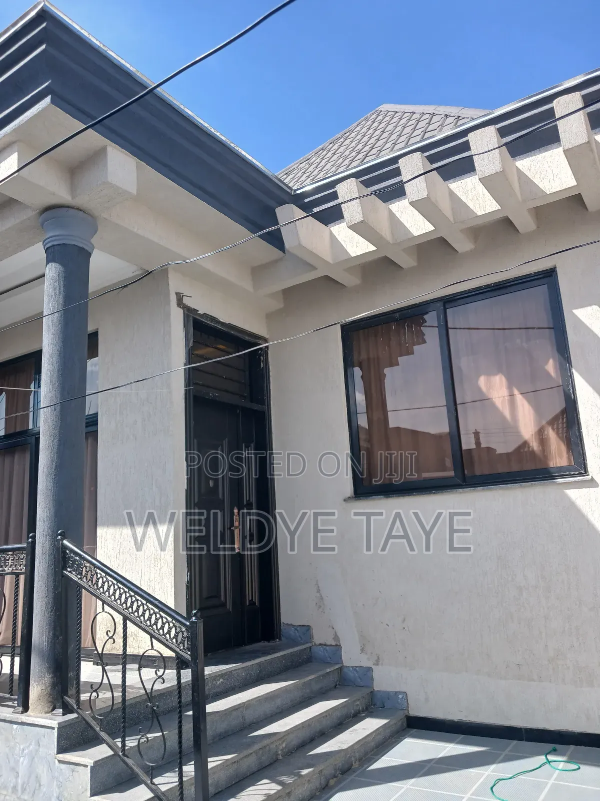 5bdrm Villa in Bole for sale