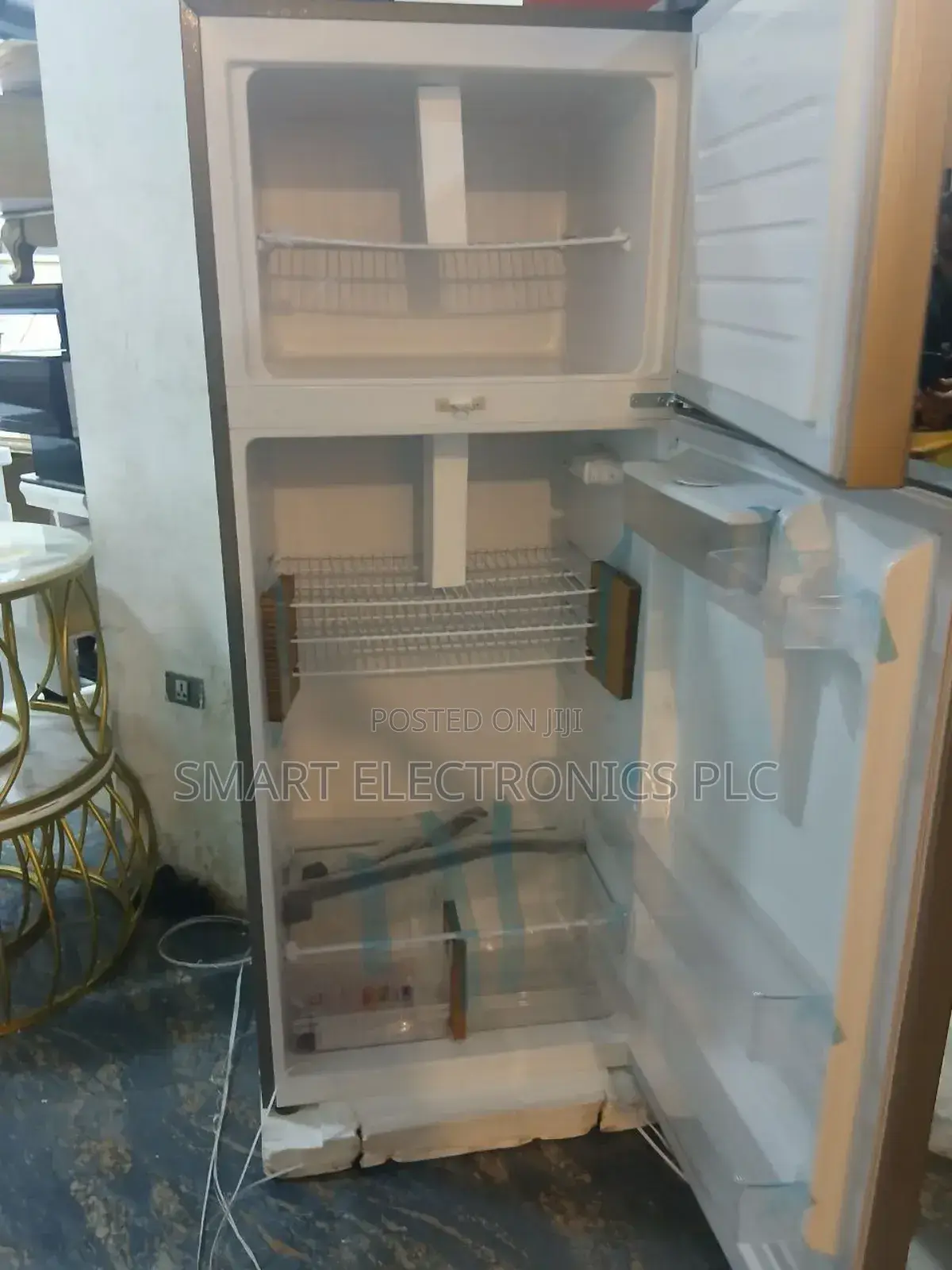 Boss Refrigerator 550l Water Dispanser