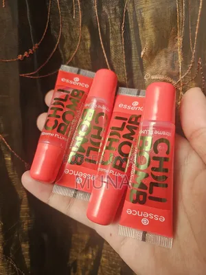 Photo - Plumping Lip Gloss