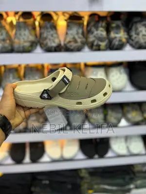 Photo - Crocs Silper