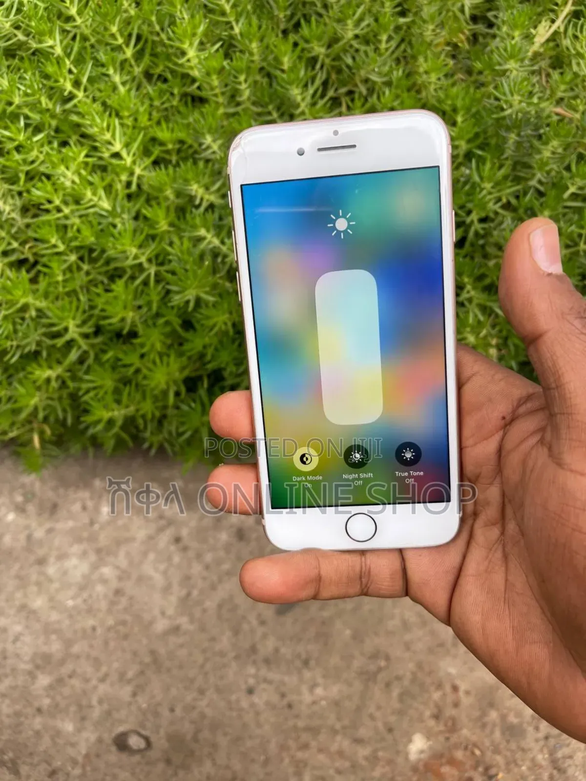 Apple iPhone 8 64 GB White