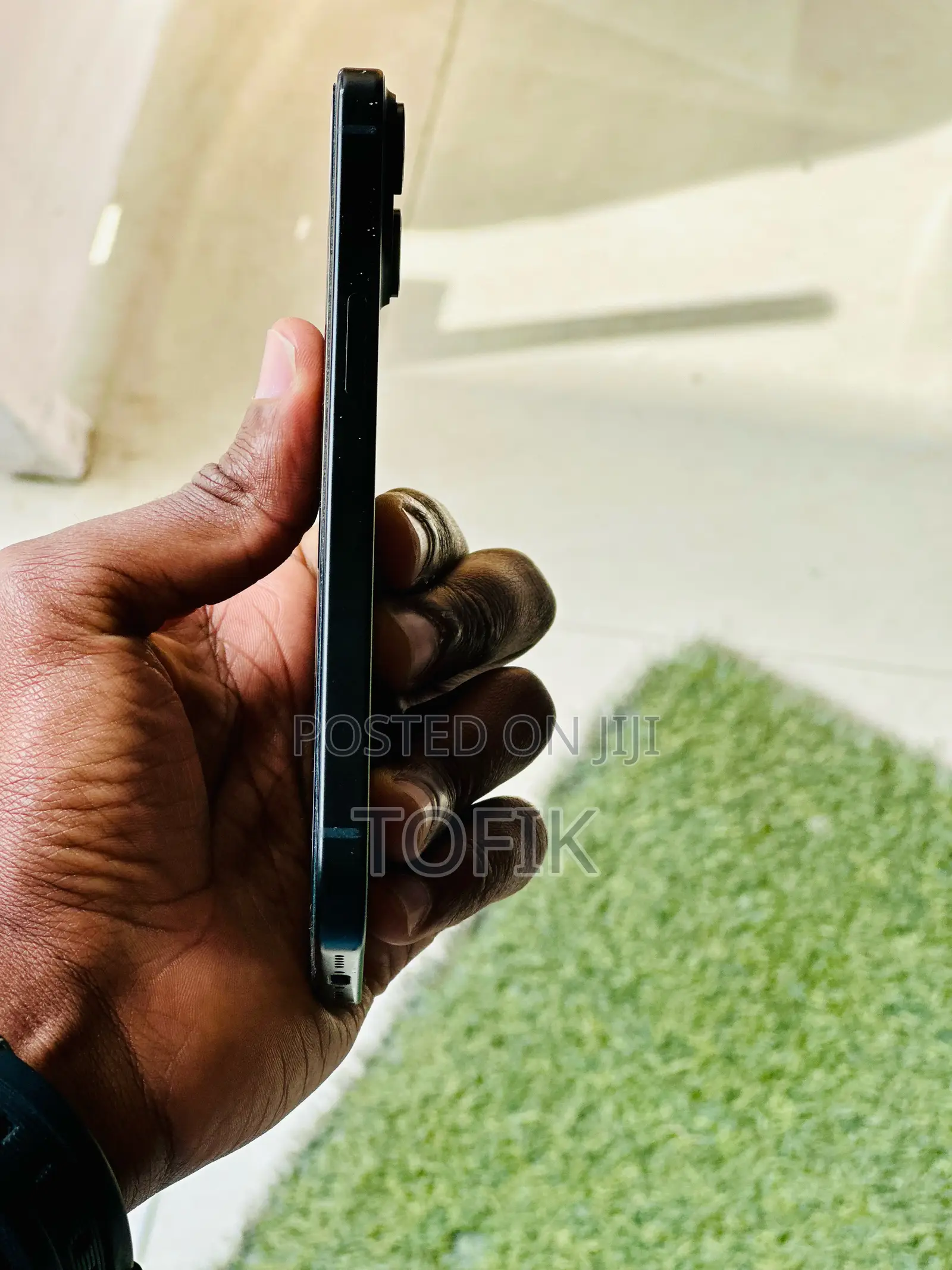 New Apple iPhone 15 128 GB Black