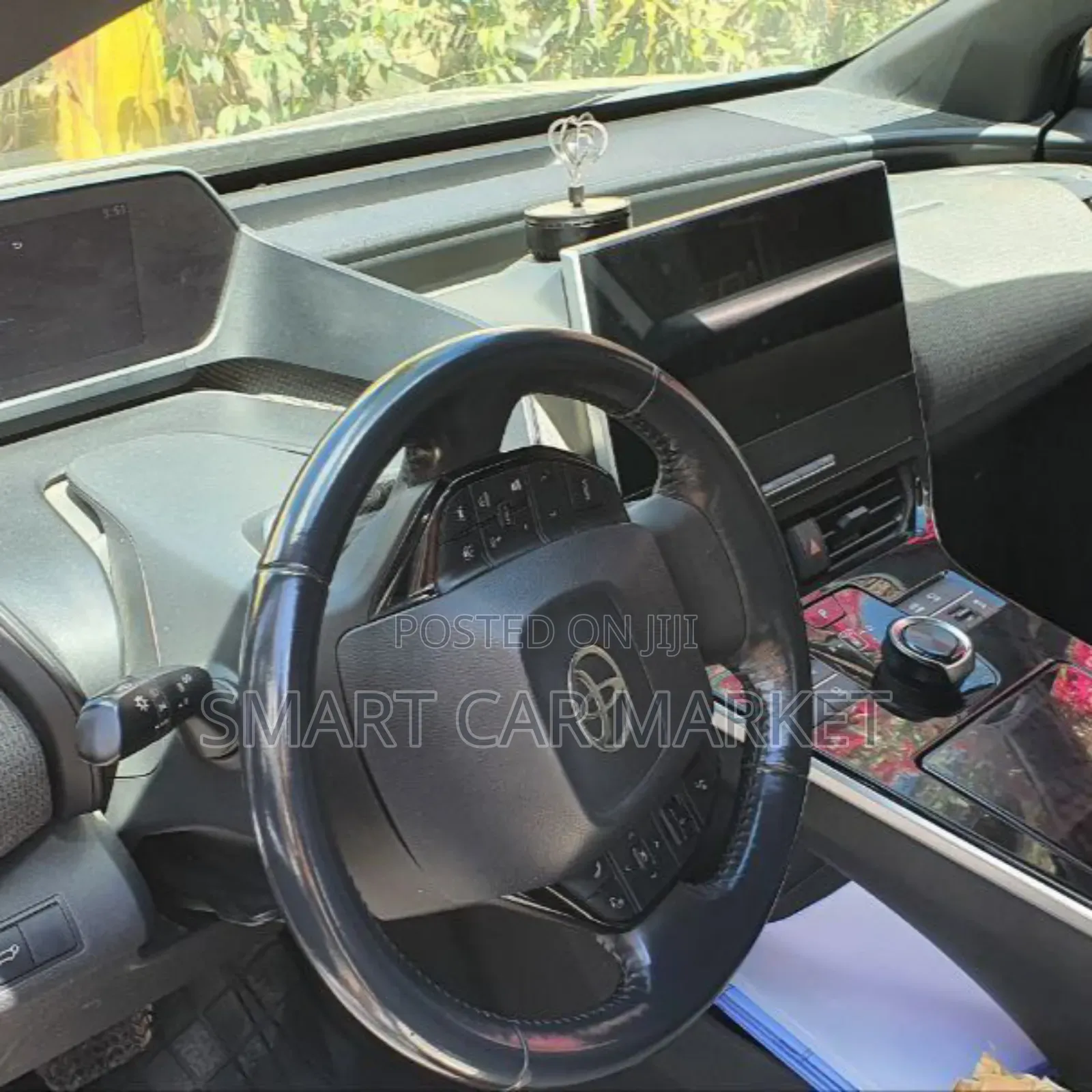 Toyota bZ4X 71.4 kWh AWD 2023 Gray