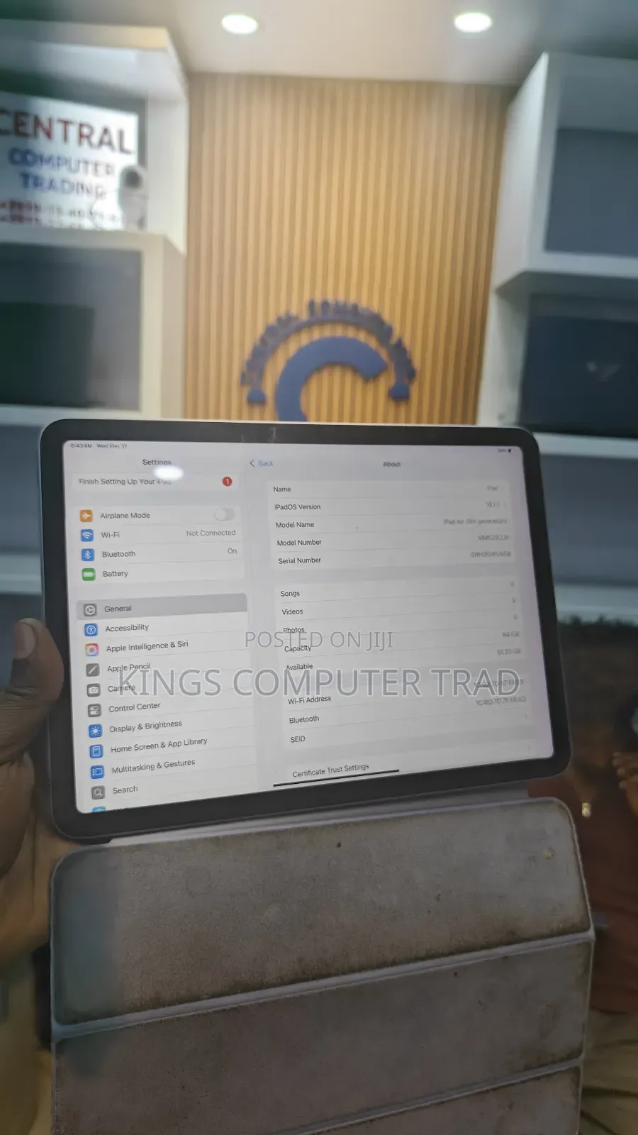 New Apple iPad Air 64 GB Silver