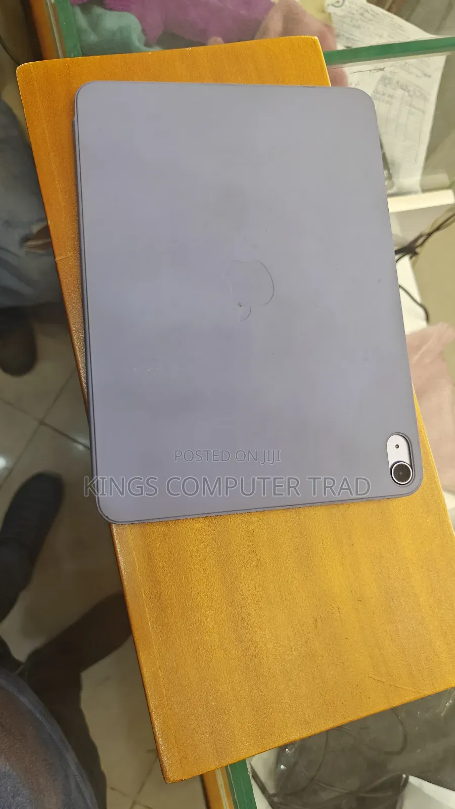 New Apple iPad Air 64 GB Silver