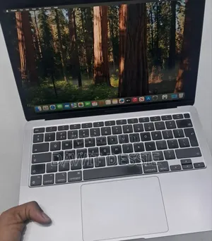 New Laptop Apple MacBook Air 2020 M1 16GB Apple M1 SSD 256GB