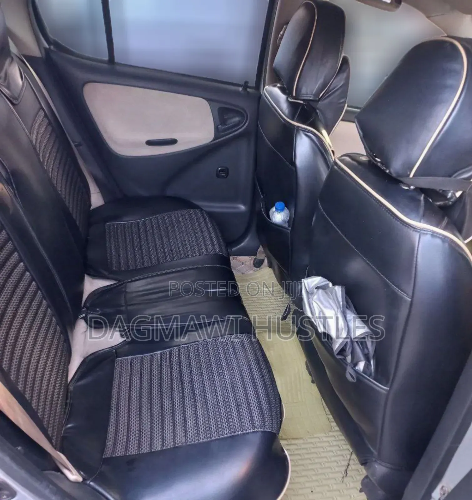 Toyota Vitz 2004 Silver