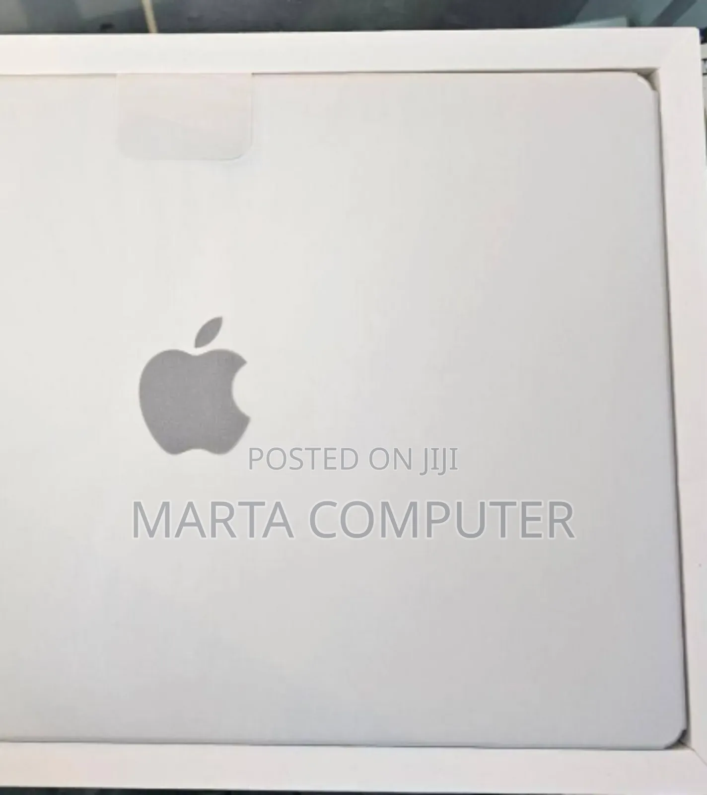 New Laptop Apple MacBook Pro 2024 M4 14-Inch 16GB Apple M4 SSD 512GB