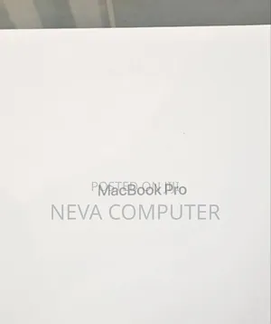 New Laptop Apple MacBook Pro 16GB Apple M4 SSD 512GB