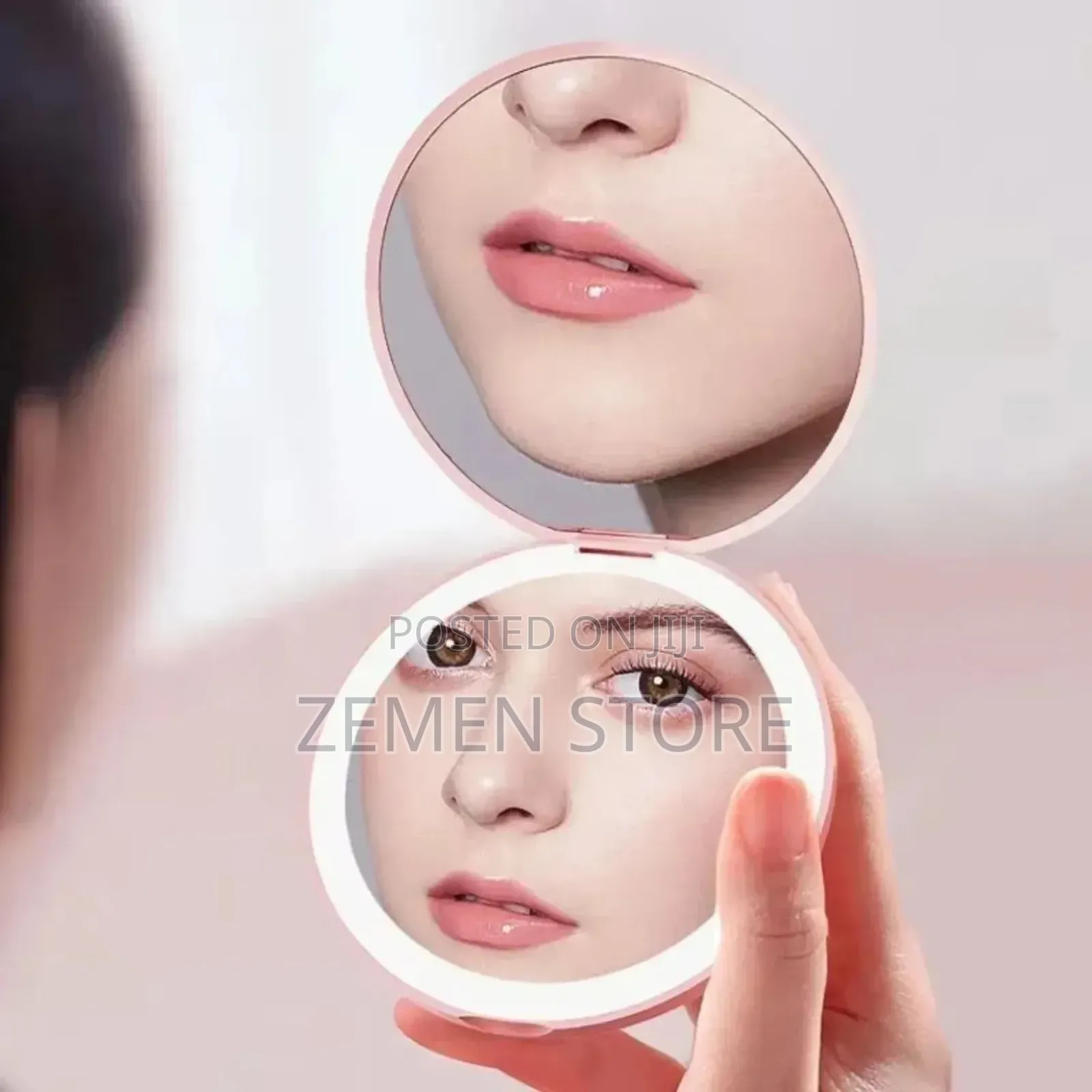 Mini Led Pocket Makeup Mirror (Rechargeable 3x Zoom)