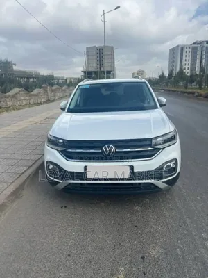 Photo - Volkswagen T-Cross 2021 White