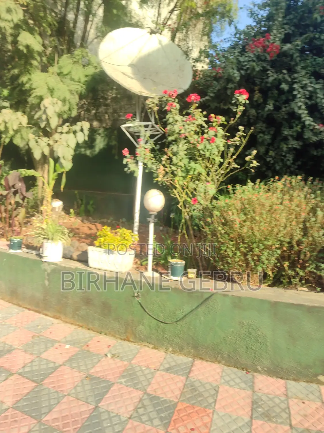 Furnished 5bdrm House in G+1 House, Bole for rent