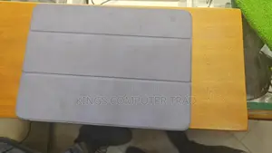 New Apple iPad Air 64 GB Silver