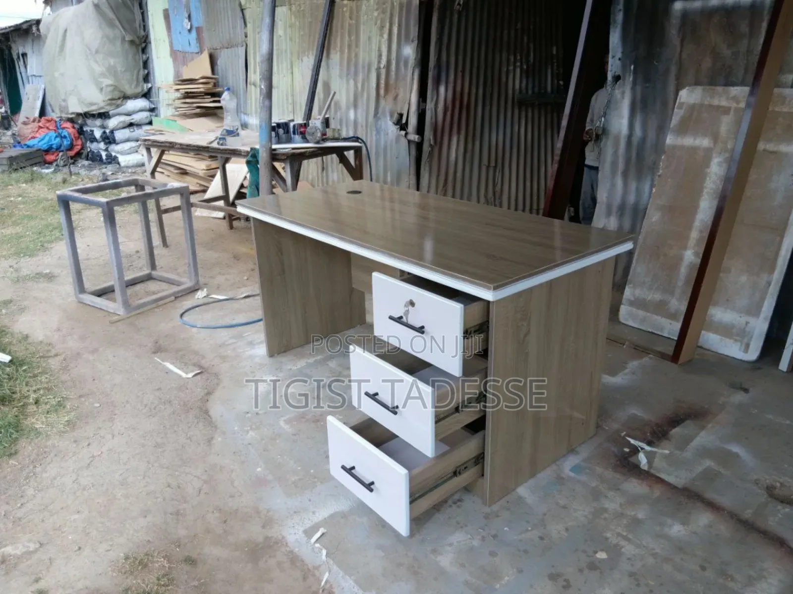 Computer Table ፅድት ያለ Quality 70*150cm