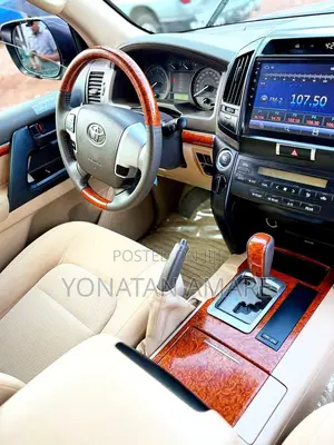 Toyota Land Cruiser Prado 2014 Silver