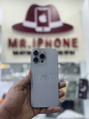 Photo - New Apple iPhone 16 Pro Max 256 GB Gray