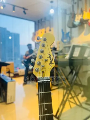 Fender Stratocaster With Hard Case