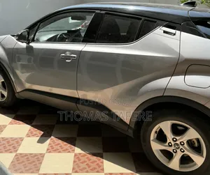 Toyota C-HR 2020 Silver