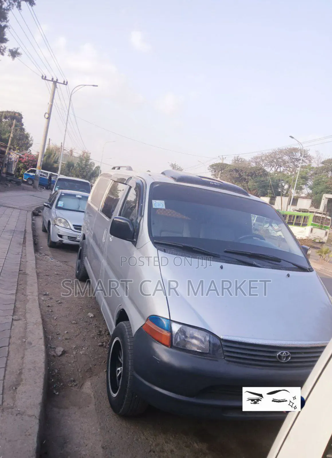 Toyota Grand HiAce 2006 Silver