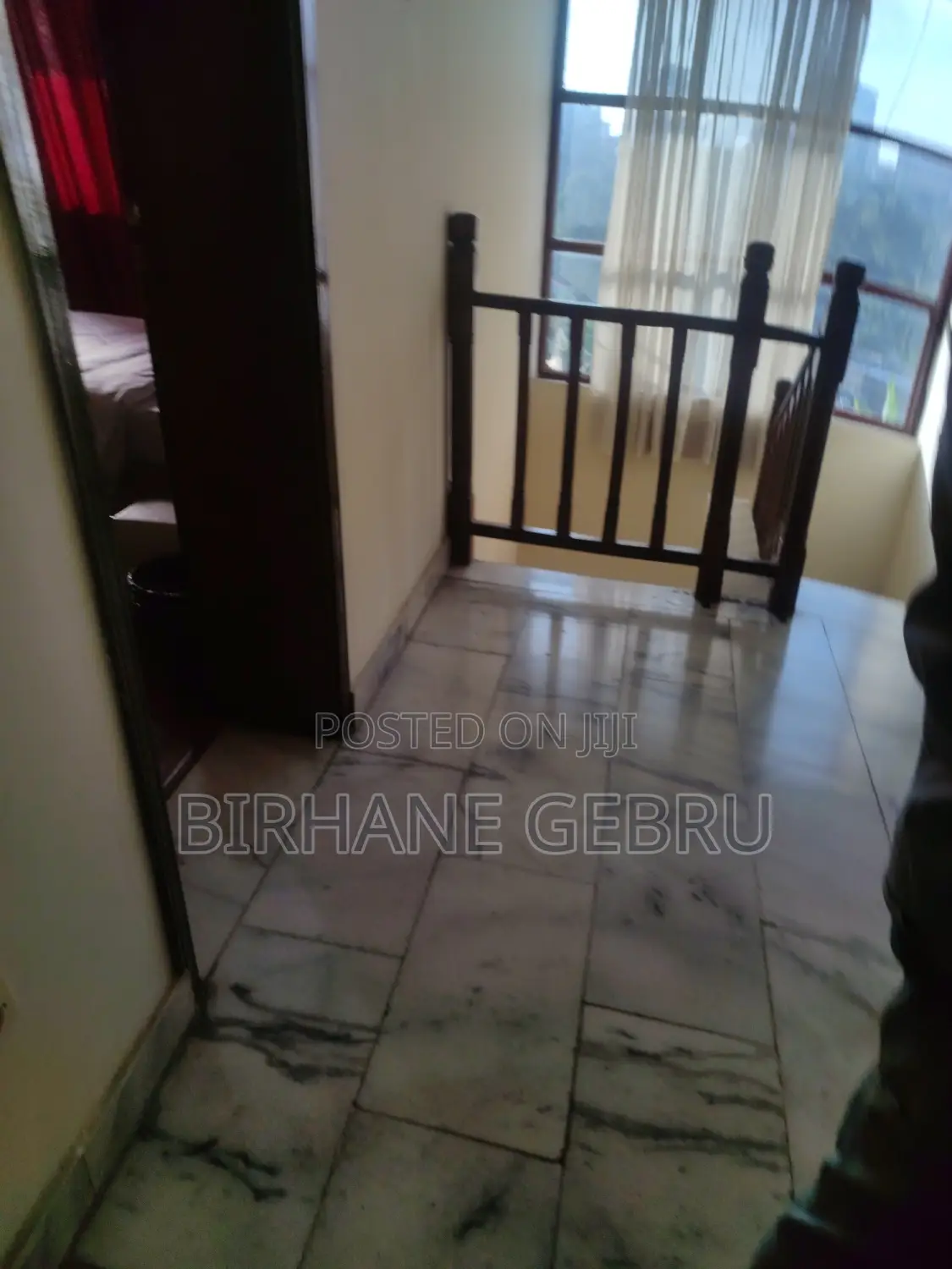 Furnished 5bdrm House in G+1 House, Bole for rent