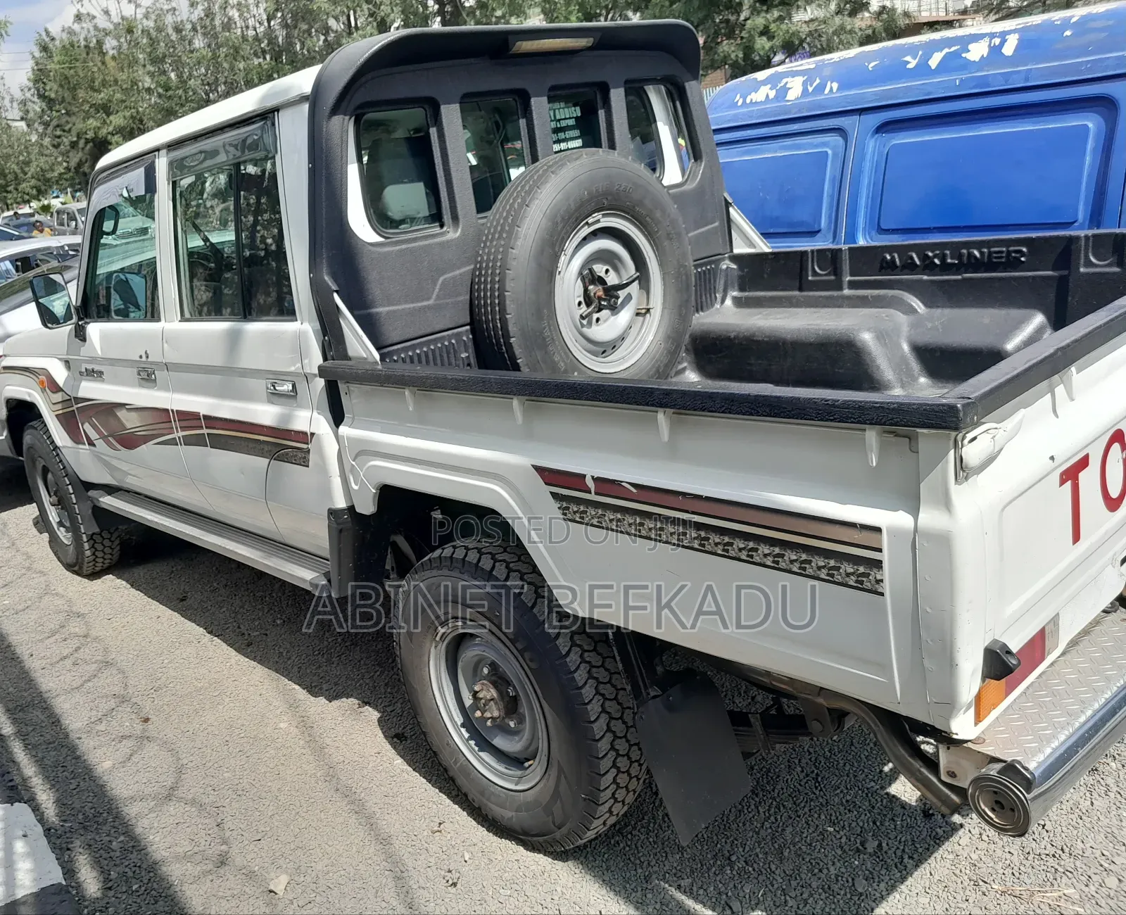 Toyota Land Cruiser 2015 White