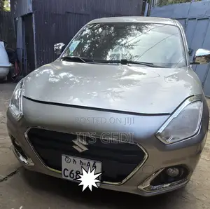 Photo - Suzuki Dzire 2021 Silver