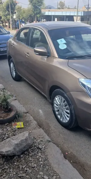 Suzuki Dzire 2020 Gold