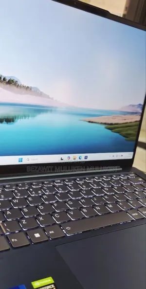 New Laptop Lenovo Yoga C930 16GB Intel Core I7 SSD 1T