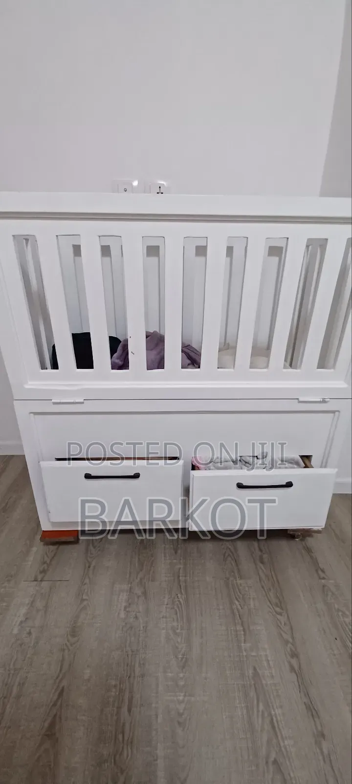 Kids Bed Slightly Used for 6 Month