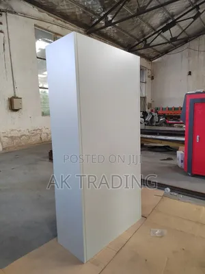 Modern Have Glass and Lateral Shalve