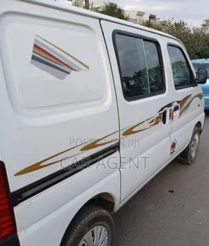 Suzuki Eeco 2023 White