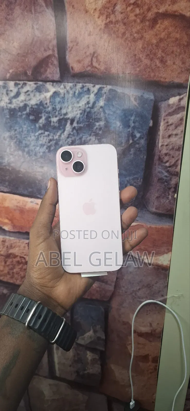 New Apple iPhone 15 128 GB Pink