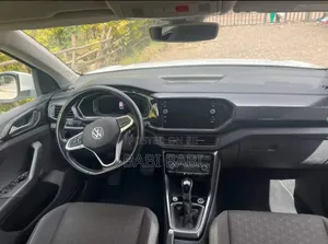 Volkswagen T-Cross 2021 White