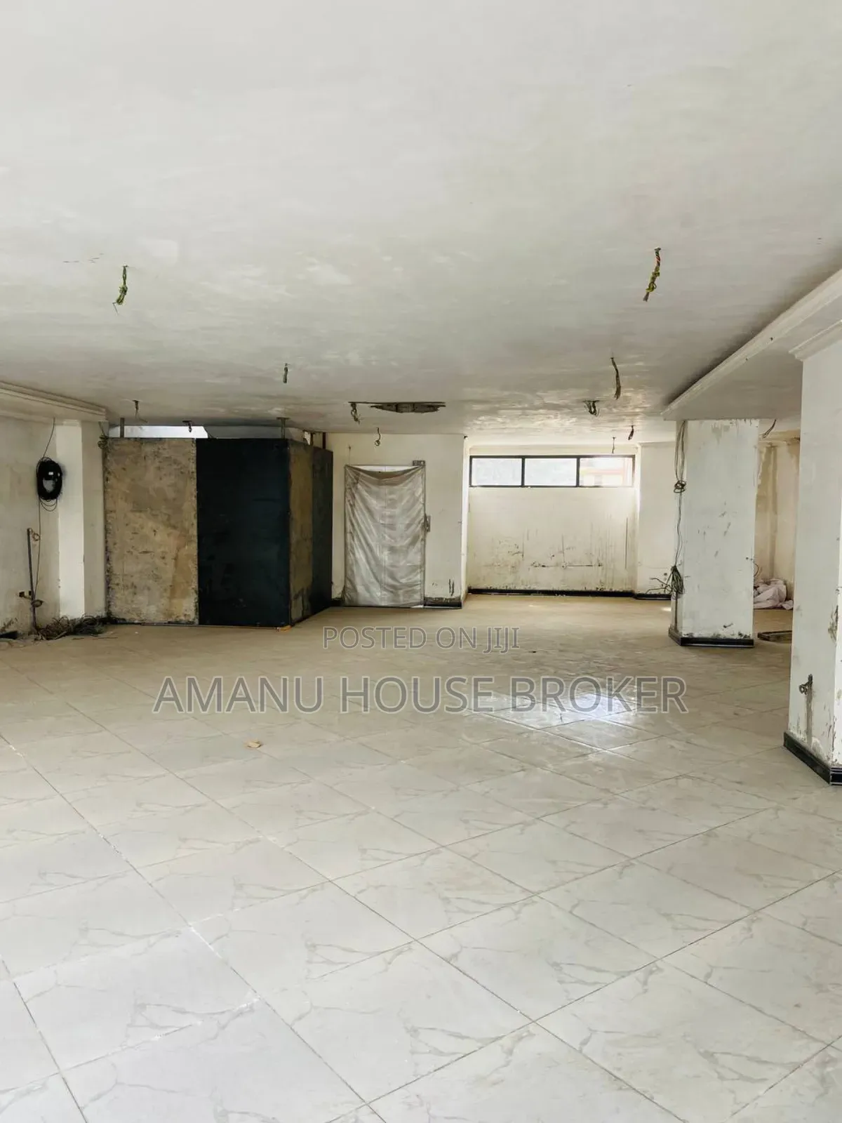 Urgently Available for Rent for Gym and Restaurant, 1st Floor ,2d Floo