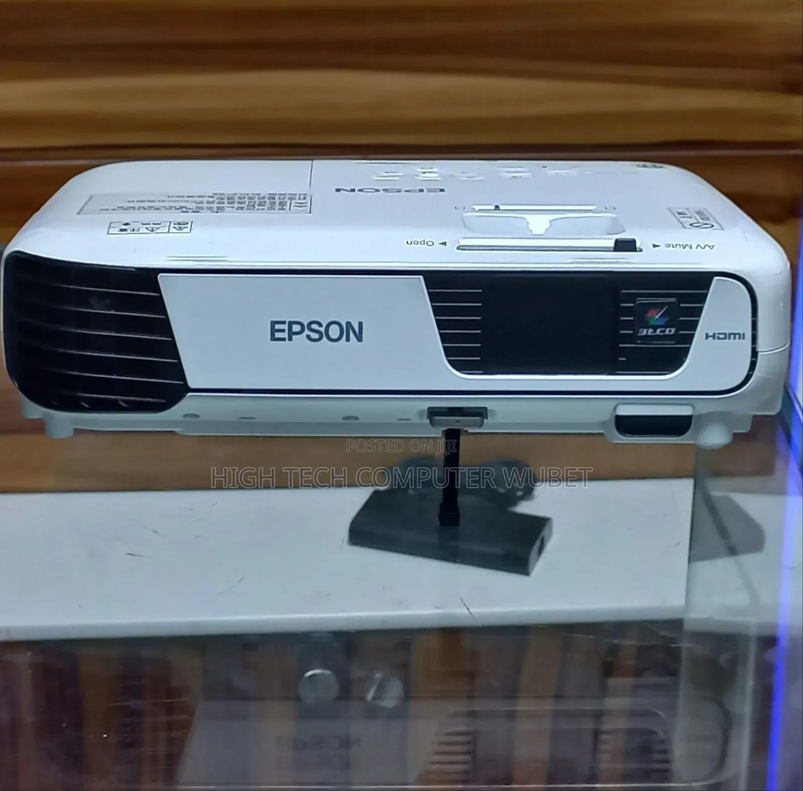 Tepson Projector Model Name: Cb-X31 Hardware Interface: Vga, Usb,