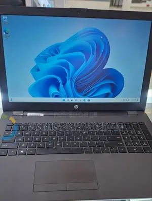 New Laptop HP Stream Notebook 8GB Intel Core I5 HDD 1T