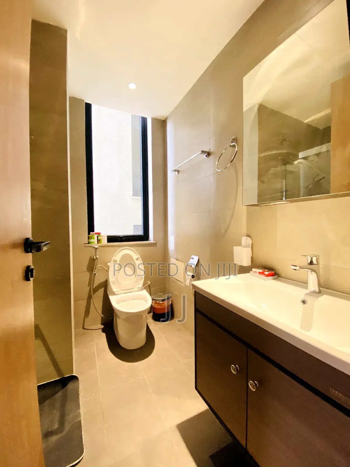Furnished 3bdrm Apartment in Kirkos for rent